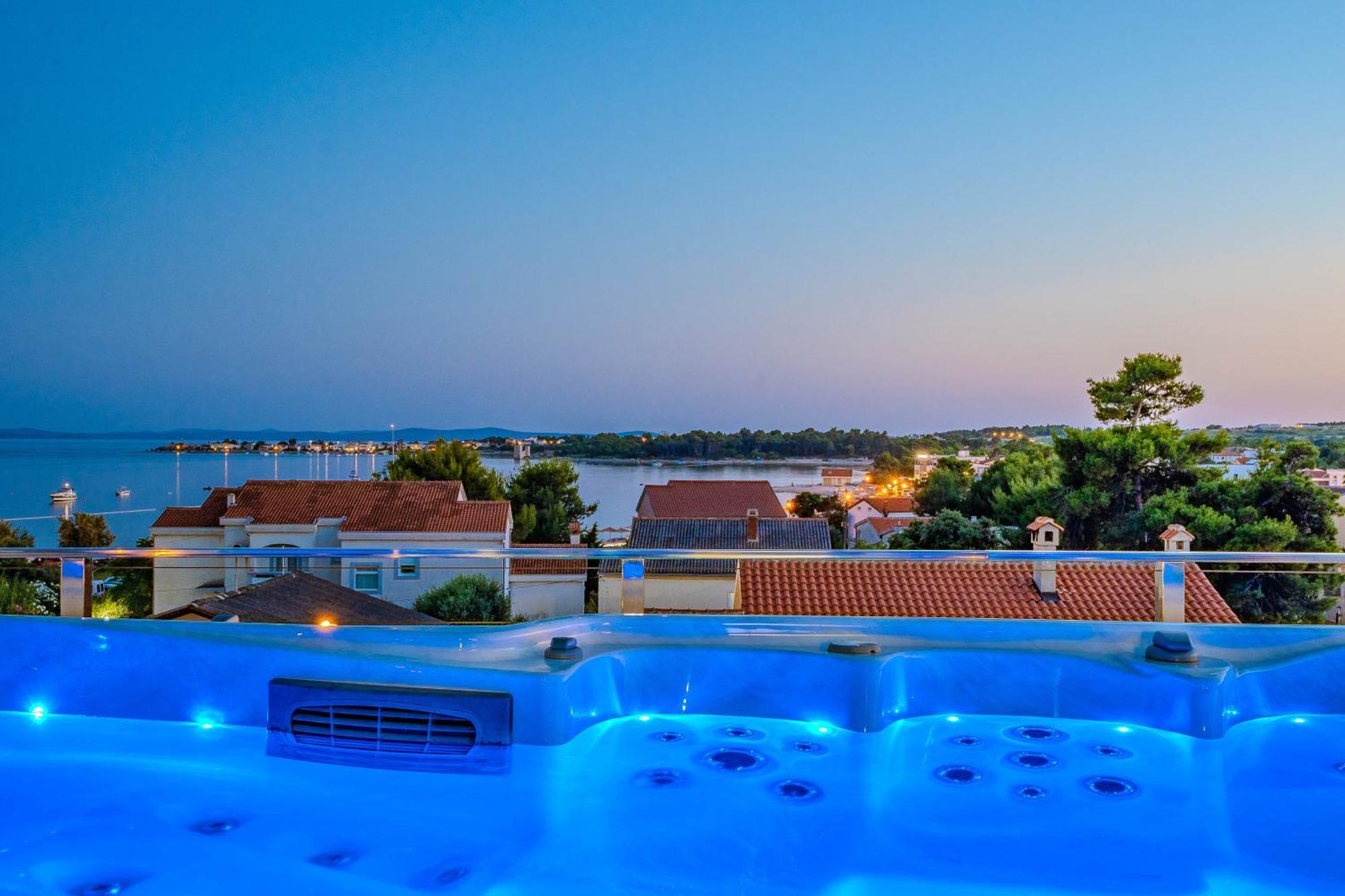 Luxury Apartments Vilamaloca 维尔 外观 照片