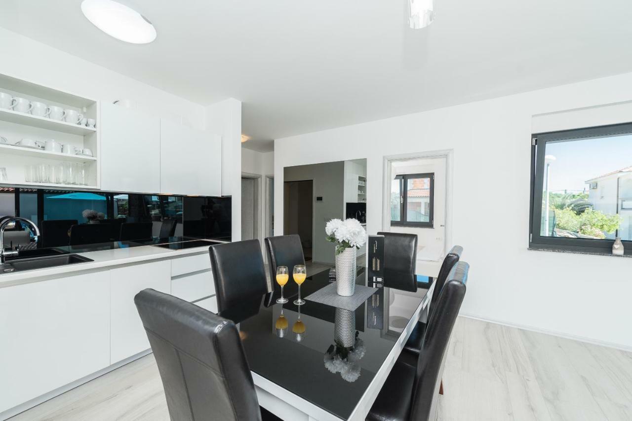 Luxury Apartments Vilamaloca 维尔 外观 照片